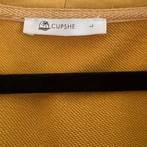 Cupshe - Mustard Hoodie - Picture 3 of 3